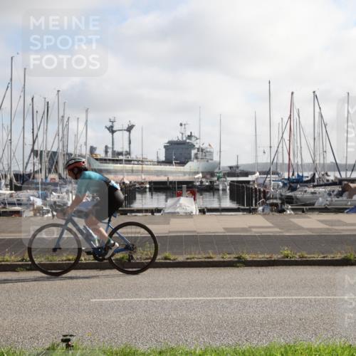 17.08.2025 - KN Förde Triathlon 2025 Yannick Fuchs http://msf.ph/oto/8615582 17.08.2025 09:24:48 Radfahren 139, 141 meine-sportfotos.de