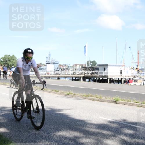 17.08.2025 - KN Förde Triathlon 2025 Yannick Fuchs http://msf.ph/oto/8615596 17.08.2025 11:25:58 Radfahren 310, 332, 345, 351, 353, 354, 361, 368, 612, 614, 619, 622, 642, 643 meine-sportfotos.de