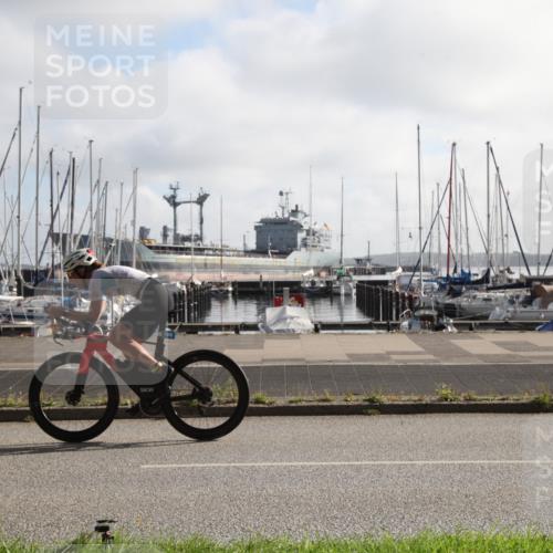 17.08.2025 - KN Förde Triathlon 2025 Yannick Fuchs http://msf.ph/oto/8615636 17.08.2025 09:25:48 Radfahren 105, 140, 164 meine-sportfotos.de