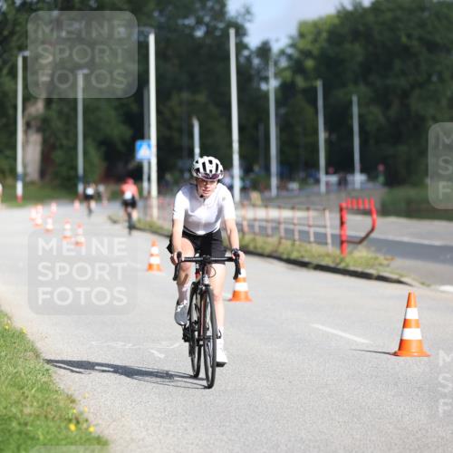 17.08.2025 - KN Förde Triathlon 2025 Yannick Fuchs http://msf.ph/oto/8615705 17.08.2025 09:32:26 Radfahren 147, 162, 201, 224, 246, 195, 201 meine-sportfotos.de