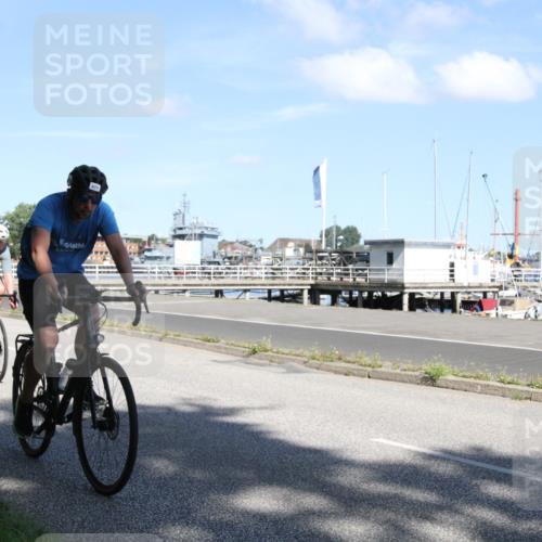 17.08.2025 - KN Förde Triathlon 2025 Yannick Fuchs http://msf.ph/oto/8615710 17.08.2025 11:27:21 Radfahren 335, 337, 377, 630, 643 meine-sportfotos.de