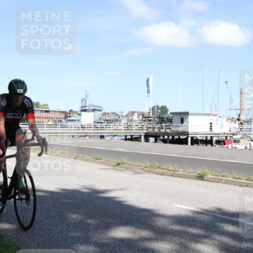 17.08.2025 - KN Förde Triathlon 2025 Yannick Fuchs http://msf.ph/oto/8615733 17.08.2025 11:27:40 Radfahren 332, 361, 368, 608, 622, 636 meine-sportfotos.de