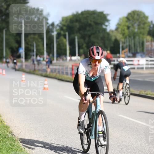 17.08.2025 - KN Förde Triathlon 2025 Yannick Fuchs http://msf.ph/oto/8615758 17.08.2025 09:32:40 Radfahren 111, 126, 138, 152, 221, 242, 243, 130, 162 meine-sportfotos.de