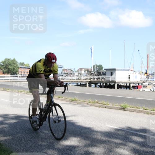 17.08.2025 - KN Förde Triathlon 2025 Yannick Fuchs http://msf.ph/oto/8615782 17.08.2025 11:28:07 Radfahren 264, 297, 304, 320, 369, 626 meine-sportfotos.de