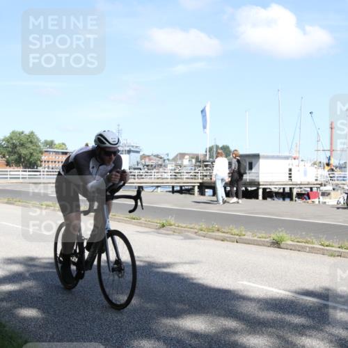 17.08.2025 - KN Förde Triathlon 2025 Yannick Fuchs http://msf.ph/oto/8615828 17.08.2025 11:29:22 Radfahren 268, 270, 299, 312, 615, 636 meine-sportfotos.de