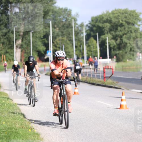 17.08.2025 - KN Förde Triathlon 2025 Yannick Fuchs http://msf.ph/oto/8615936 17.08.2025 09:33:19 Radfahren 118, 128, 190, 200, 230, 235, 127, 146, 148, 151, 194, 215 meine-sportfotos.de