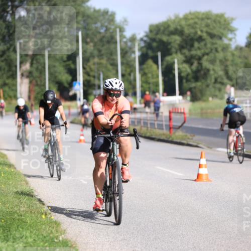 17.08.2025 - KN Förde Triathlon 2025 Yannick Fuchs http://msf.ph/oto/8615940 17.08.2025 09:33:19 Radfahren 118, 128, 190, 200, 230, 235, 127, 146, 148, 151, 194, 215 meine-sportfotos.de