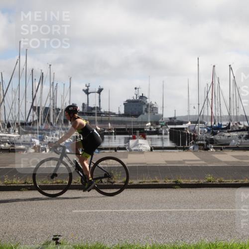 17.08.2025 - KN Förde Triathlon 2025 Yannick Fuchs http://msf.ph/oto/8615994 17.08.2025 09:29:39 Radfahren 108, 179, 196, 205, 211 meine-sportfotos.de