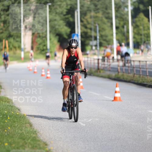 17.08.2025 - KN Förde Triathlon 2025 Yannick Fuchs http://msf.ph/oto/8615996 17.08.2025 09:33:34 Radfahren 120, 150, 231, 234, 237, 120 meine-sportfotos.de
