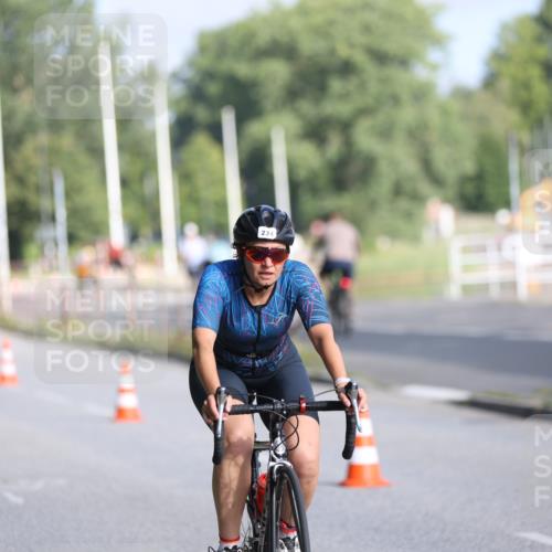 17.08.2025 - KN Förde Triathlon 2025 Yannick Fuchs http://msf.ph/oto/8616034 17.08.2025 09:33:41 Radfahren 135, 150, 231, 234, 231, 237 meine-sportfotos.de