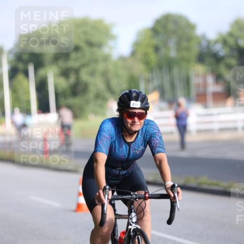 17.08.2025 - KN Förde Triathlon 2025 Yannick Fuchs http://msf.ph/oto/8616039 17.08.2025 09:33:42 Radfahren 135, 142, 150, 171, 234, 231, 237 meine-sportfotos.de