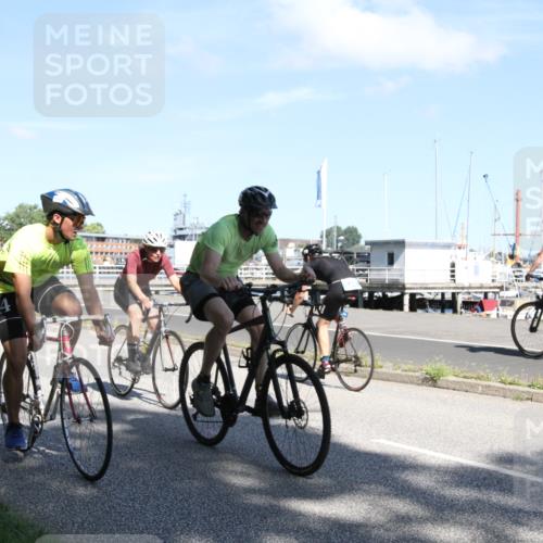 17.08.2025 - KN Förde Triathlon 2025 Yannick Fuchs http://msf.ph/oto/8616045 17.08.2025 11:31:57 Radfahren 280, 293, 339, 341, 343, 344, 385, 602, 634 meine-sportfotos.de