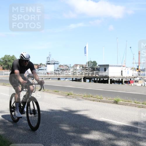 17.08.2025 - KN Förde Triathlon 2025 Yannick Fuchs http://msf.ph/oto/8616100 17.08.2025 11:32:36 Radfahren 291, 324, 363, 375, 604 meine-sportfotos.de