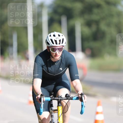 17.08.2025 - KN Förde Triathlon 2025 Yannick Fuchs http://msf.ph/oto/8616232 17.08.2025 09:34:54 Radfahren 122, 128, 145, 146, 151, 166 meine-sportfotos.de