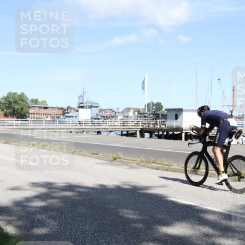 17.08.2025 - KN Förde Triathlon 2025 Yannick Fuchs http://msf.ph/oto/8616276 17.08.2025 11:34:36 Radfahren 300, 375, 632 meine-sportfotos.de