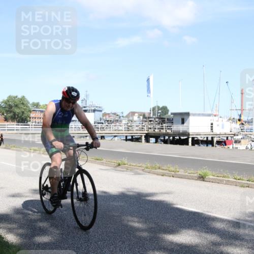 17.08.2025 - KN Förde Triathlon 2025 Yannick Fuchs http://msf.ph/oto/8616282 17.08.2025 11:34:41 Radfahren 300, 309, 348, 360, 365, 616, 632 meine-sportfotos.de