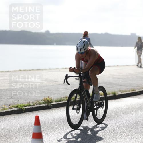 17.08.2025 - KN Förde Triathlon 2025 Yannick Fuchs http://msf.ph/oto/8616313 17.08.2025 09:35:12 Radfahren 101, 144, 194 meine-sportfotos.de