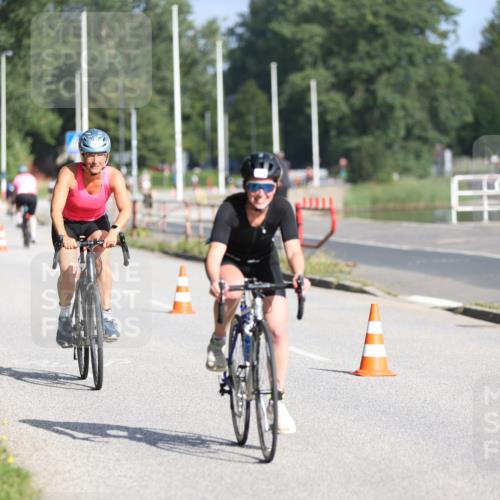17.08.2025 - KN Förde Triathlon 2025 Yannick Fuchs http://msf.ph/oto/8616404 17.08.2025 09:35:44 Radfahren 135, 140, 142, 143, 180, 231, 249 meine-sportfotos.de