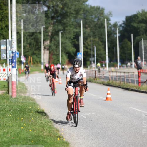 17.08.2025 - KN Förde Triathlon 2025 Yannick Fuchs http://msf.ph/oto/8616444 17.08.2025 09:35:51 Radfahren 116, 140, 143, 159, 168, 180, 231, 249, 135, 142, 231 meine-sportfotos.de