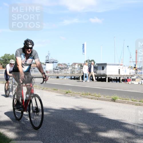 17.08.2025 - KN Förde Triathlon 2025 Yannick Fuchs http://msf.ph/oto/8616464 17.08.2025 11:36:19 Radfahren 309, 326, 328, 352, 367, 630, 635, 639 meine-sportfotos.de