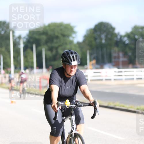 17.08.2025 - KN Förde Triathlon 2025 Yannick Fuchs http://msf.ph/oto/8616502 17.08.2025 09:36:00 Radfahren 105, 139, 159, 253, 116, 143, 168, 180, 249 meine-sportfotos.de