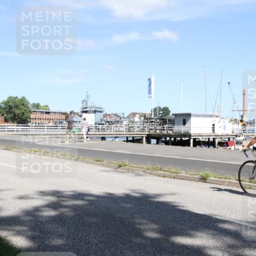 17.08.2025 - KN Förde Triathlon 2025 Yannick Fuchs http://msf.ph/oto/8616518 17.08.2025 11:36:41 Radfahren 295, 297, 353, 354, 623, 625 meine-sportfotos.de