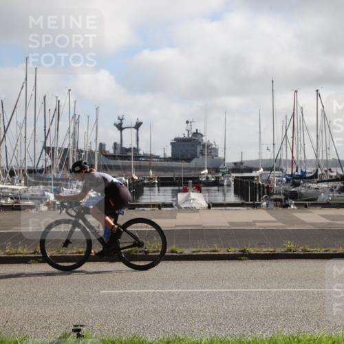17.08.2025 - KN Förde Triathlon 2025 Yannick Fuchs http://msf.ph/oto/8616538 17.08.2025 09:35:24 Radfahren 118, 164, 194 meine-sportfotos.de