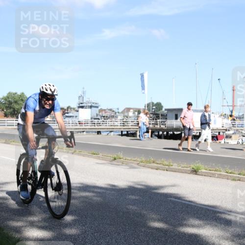 17.08.2025 - KN Förde Triathlon 2025 Yannick Fuchs http://msf.ph/oto/8616678 17.08.2025 11:38:36 Radfahren 294, 351, 361, 382, 624, 625 meine-sportfotos.de
