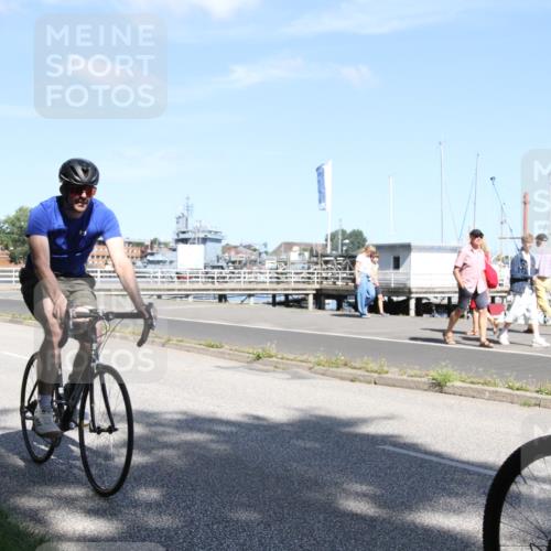 17.08.2025 - KN Förde Triathlon 2025 Yannick Fuchs http://msf.ph/oto/8616683 17.08.2025 11:38:37 Radfahren 294, 335, 351, 361, 382, 624, 625 meine-sportfotos.de