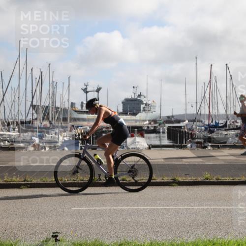 17.08.2025 - KN Förde Triathlon 2025 Yannick Fuchs http://msf.ph/oto/8616704 17.08.2025 09:37:41 Radfahren 106, 140, 158, 180, 189, 248, 251 meine-sportfotos.de