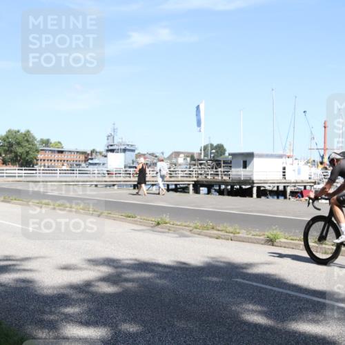 17.08.2025 - KN Förde Triathlon 2025 Yannick Fuchs http://msf.ph/oto/8616826 17.08.2025 11:41:25 Radfahren 279, 324, 604, 628 meine-sportfotos.de