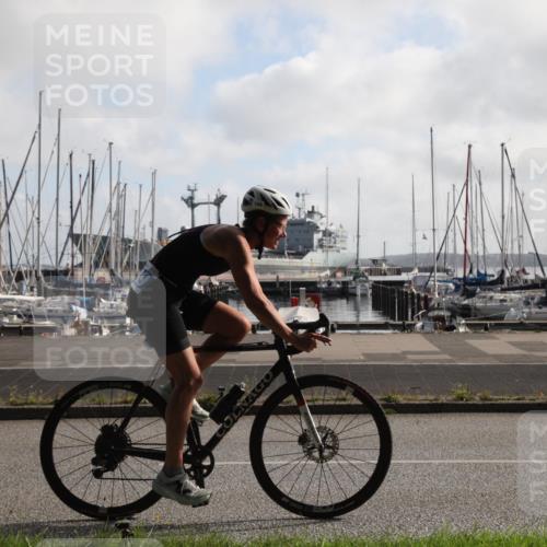 17.08.2025 - KN Förde Triathlon 2025 Yannick Fuchs http://msf.ph/oto/8616864 17.08.2025 09:39:23 Radfahren 106, 175, 189 meine-sportfotos.de