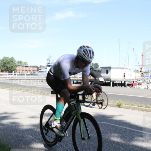 17.08.2025 - KN Förde Triathlon 2025 Yannick Fuchs http://msf.ph/oto/8616869 17.08.2025 11:42:12 Radfahren 312, 321, 327, 338, 341, 355, 605, 607 meine-sportfotos.de