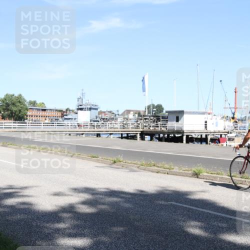 17.08.2025 - KN Förde Triathlon 2025 Yannick Fuchs http://msf.ph/oto/8616891 17.08.2025 11:42:30 Radfahren 316, 343, 385 meine-sportfotos.de