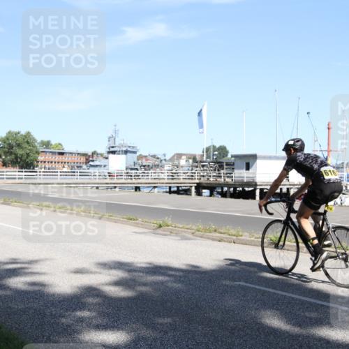 17.08.2025 - KN Förde Triathlon 2025 Yannick Fuchs http://msf.ph/oto/8616925 17.08.2025 11:42:59 Radfahren 291, 379, 616 meine-sportfotos.de