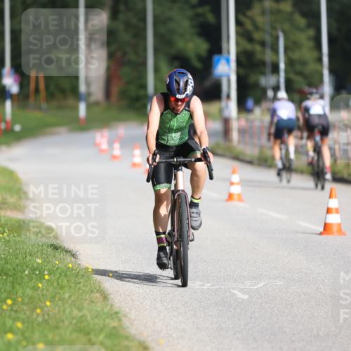 17.08.2025 - KN Förde Triathlon 2025 Yannick Fuchs http://msf.ph/oto/8616933 17.08.2025 09:38:16 Radfahren 169, 177, 254, 103, 192 meine-sportfotos.de