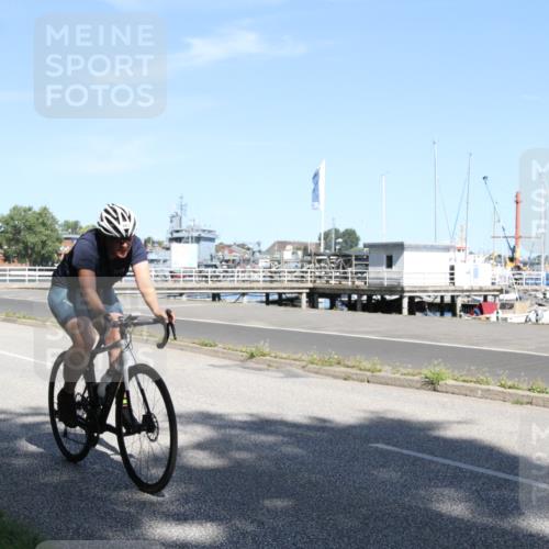 17.08.2025 - KN Förde Triathlon 2025 Yannick Fuchs http://msf.ph/oto/8616964 17.08.2025 11:43:46 Radfahren 339, 376, 607 meine-sportfotos.de