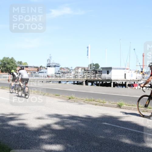 17.08.2025 - KN Förde Triathlon 2025 Yannick Fuchs http://msf.ph/oto/8617023 17.08.2025 11:44:27 Radfahren 325, 329, 350, 371, 385, 616, 642 meine-sportfotos.de