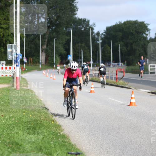 17.08.2025 - KN Förde Triathlon 2025 Yannick Fuchs http://msf.ph/oto/8617102 17.08.2025 09:39:01 Radfahren 137, 156, 176, 182, 172, 240, 241 meine-sportfotos.de