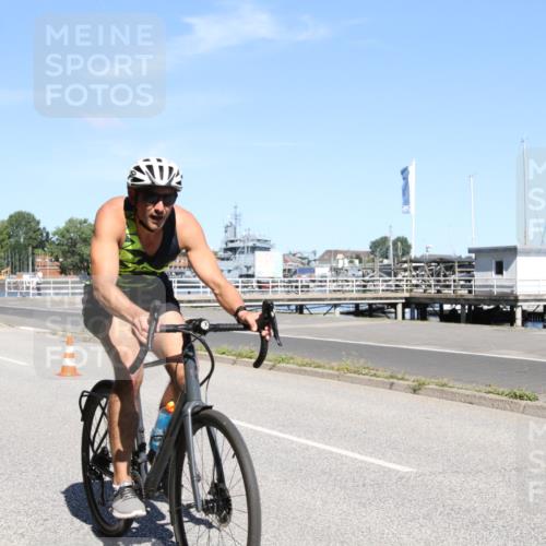 17.08.2025 - KN Förde Triathlon 2025 Yannick Fuchs http://msf.ph/oto/8617298 17.08.2025 11:48:54 Radfahren 380 meine-sportfotos.de