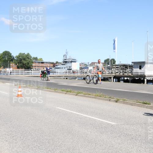 17.08.2025 - KN Förde Triathlon 2025 Yannick Fuchs http://msf.ph/oto/8617360 17.08.2025 11:50:24 Radfahren 308, 384, 606 meine-sportfotos.de