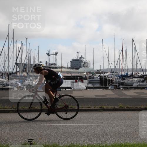 17.08.2025 - KN Förde Triathlon 2025 Yannick Fuchs http://msf.ph/oto/8617388 17.08.2025 09:44:01 Radfahren 111, 122, 127, 145, 146, 147, 148, 151, 162, 208, 215, 218, 242 meine-sportfotos.de