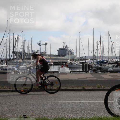 17.08.2025 - KN Förde Triathlon 2025 Yannick Fuchs http://msf.ph/oto/8617429 17.08.2025 09:44:26 Radfahren 102, 120, 168, 219, 234 meine-sportfotos.de