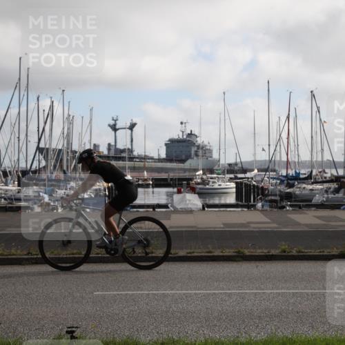 17.08.2025 - KN Förde Triathlon 2025 Yannick Fuchs http://msf.ph/oto/8617440 17.08.2025 09:44:35 Radfahren 168, 225, 246 meine-sportfotos.de