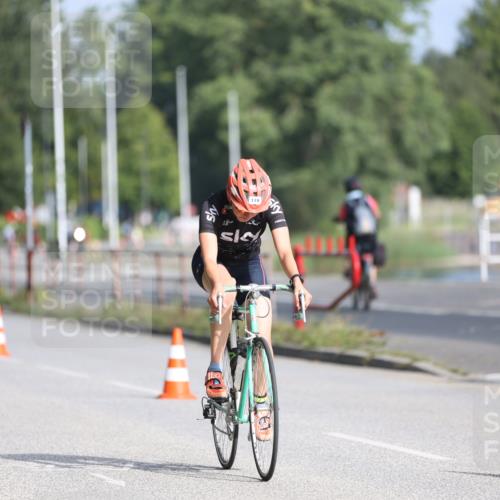 17.08.2025 - KN Förde Triathlon 2025 Yannick Fuchs http://msf.ph/oto/8617514 17.08.2025 09:40:56 Radfahren 119, 172, 211, 199 meine-sportfotos.de