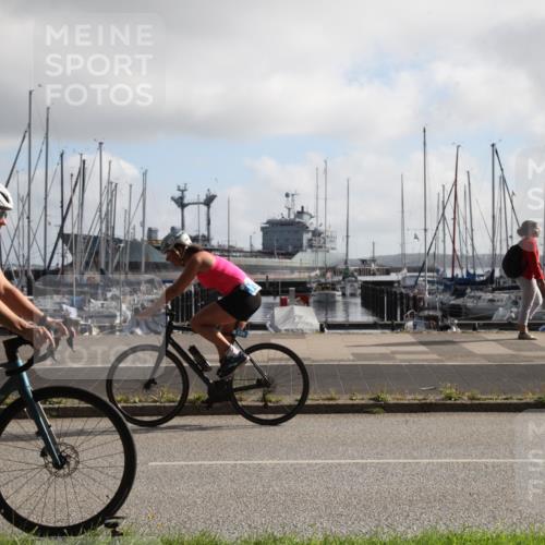17.08.2025 - KN Förde Triathlon 2025 Yannick Fuchs http://msf.ph/oto/8617531 17.08.2025 09:45:31 Radfahren 128, 130, 135, 138, 142, 152, 190, 197, 235, 237 meine-sportfotos.de