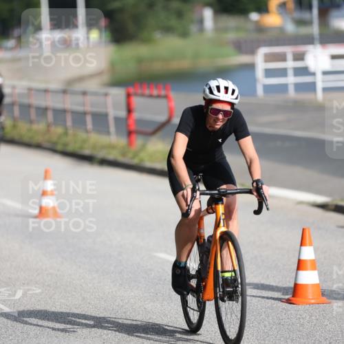 17.08.2025 - KN Förde Triathlon 2025 Yannick Fuchs http://msf.ph/oto/8617571 17.08.2025 09:41:20 Radfahren 117, 155, 175, 198, 216, 224, 157, 170, 176, 182, 188, 196 meine-sportfotos.de