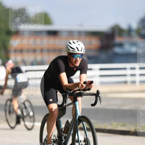 17.08.2025 - KN Förde Triathlon 2025 Yannick Fuchs http://msf.ph/oto/8617598 17.08.2025 09:41:35 Radfahren 126, 136, 210, 198, 216 meine-sportfotos.de