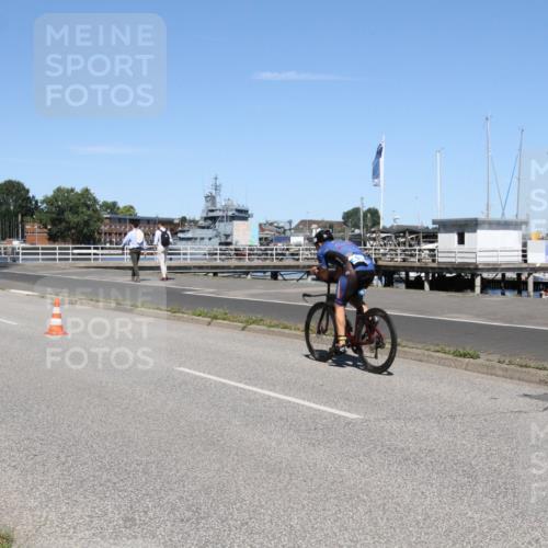 17.08.2025 - KN Förde Triathlon 2025 Yannick Fuchs http://msf.ph/oto/8617623 17.08.2025 12:45:03 Radfahren 402, 418 meine-sportfotos.de