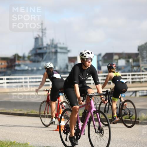 17.08.2025 - KN Förde Triathlon 2025 Yannick Fuchs http://msf.ph/oto/8617639 17.08.2025 09:42:11 Radfahren 111, 125, 127, 148, 174, 202, 215, 219, 242, 245, 111, 148, 186, 205, 208, 215, 218 meine-sportfotos.de